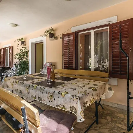 Gorgeous In With Kitchen Barban